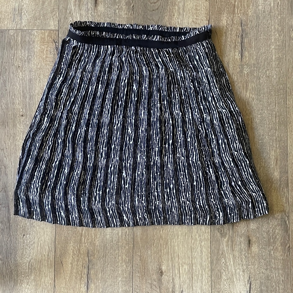 Anne Klein Striped A-Line Skirt in Black and White